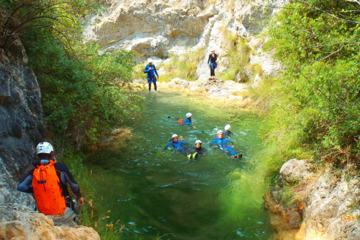 Sports canyoning - Roya Valley - Bonjour Fun
