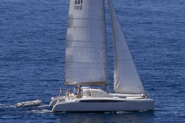 Catamaran sail ride in Marseille Bay from L'Estaque - Bonjour Fun