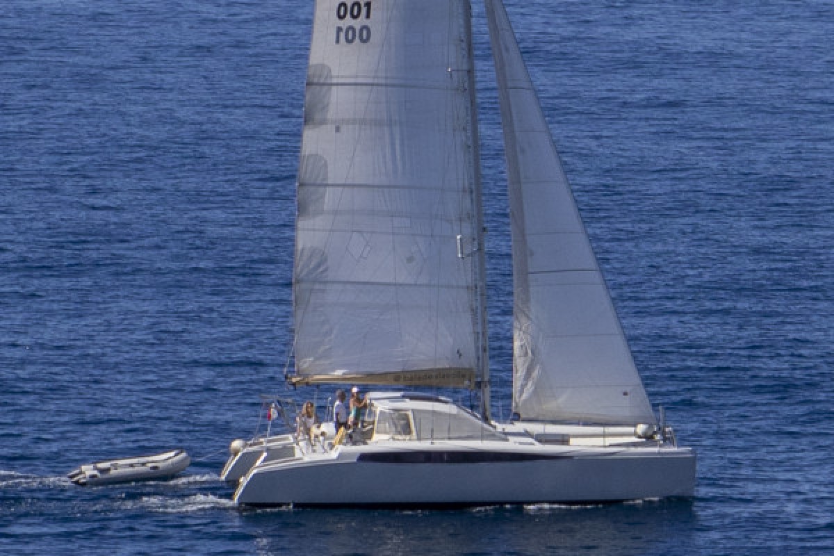Catamaran sail ride in Marseille Bay from L'Estaque - Bonjour Fun