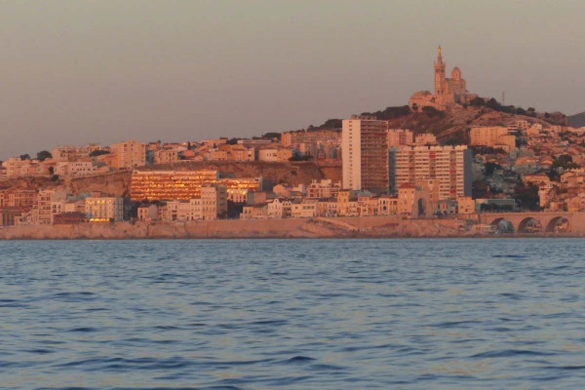 Tour 2 h - Sunset by boat - Bonjour Fun