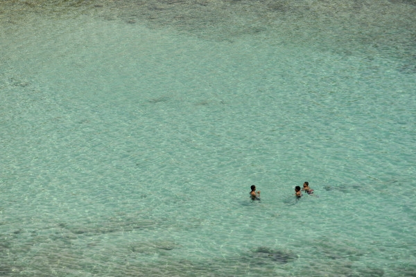 Tour 2 h Discover Cote Bleue by sea - Bonjour Fun