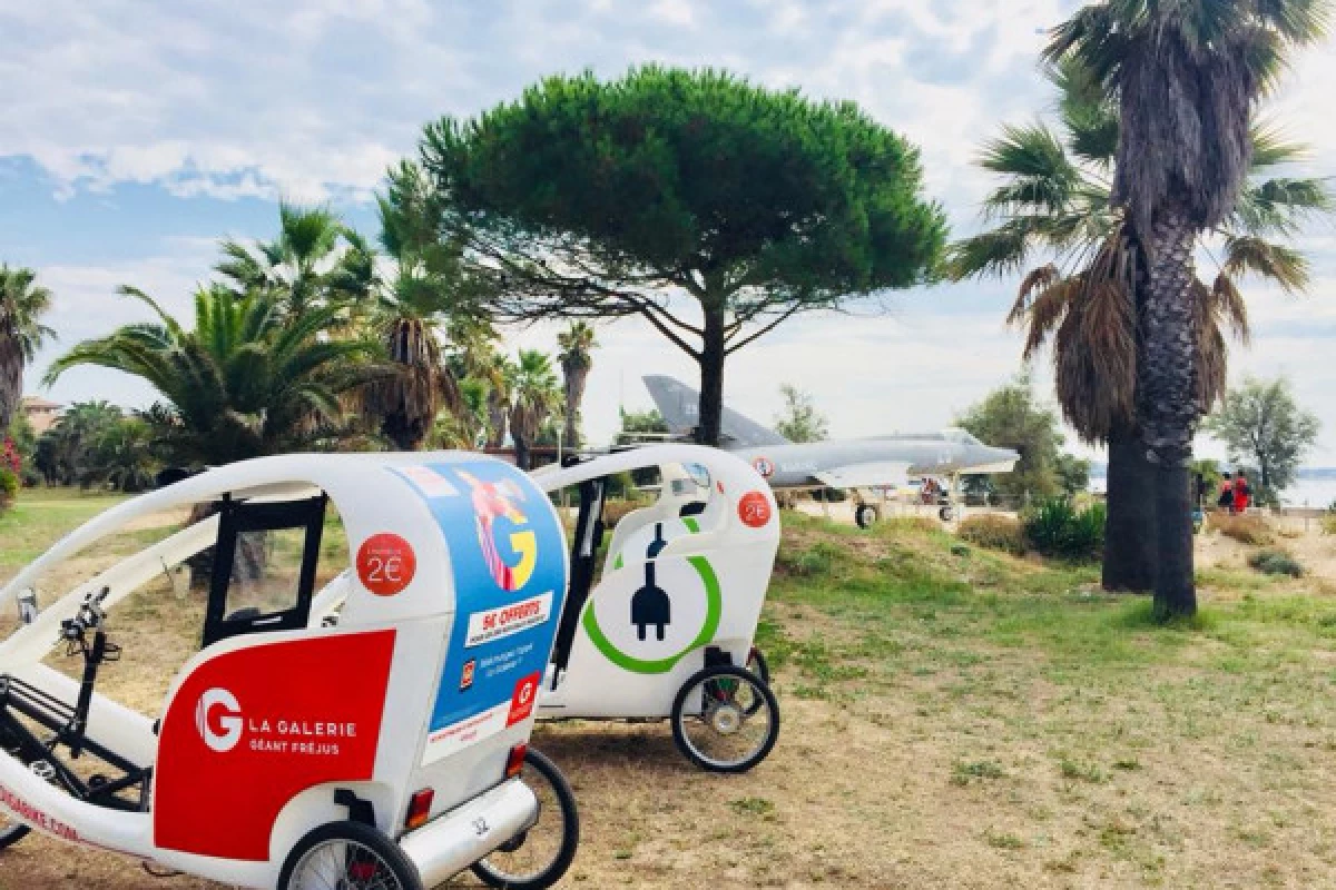 City tour by taxi-bike - Seaside - Bonjour Fun