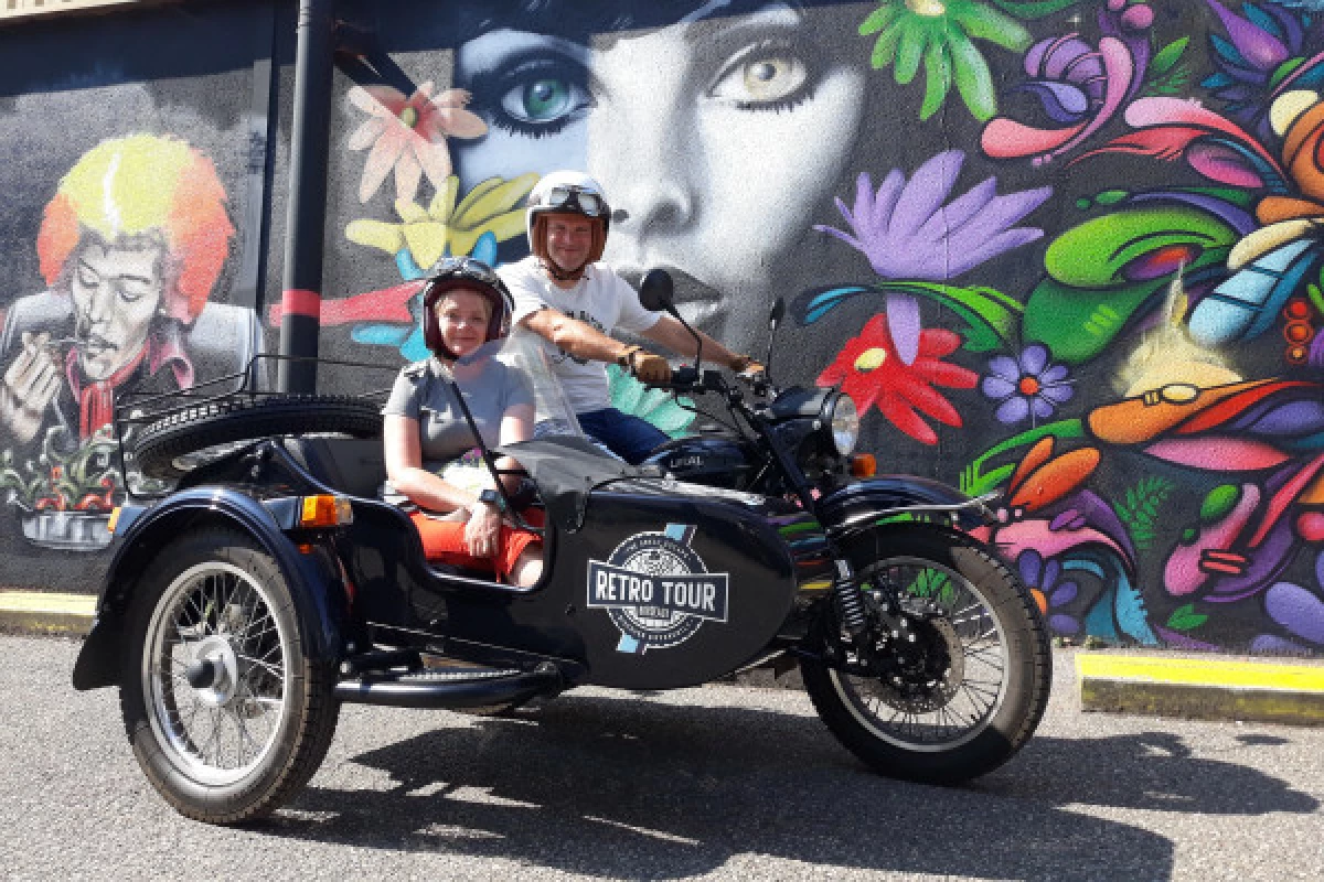 City Tour of Bordeaux in a sidecar - Bonjour Fun