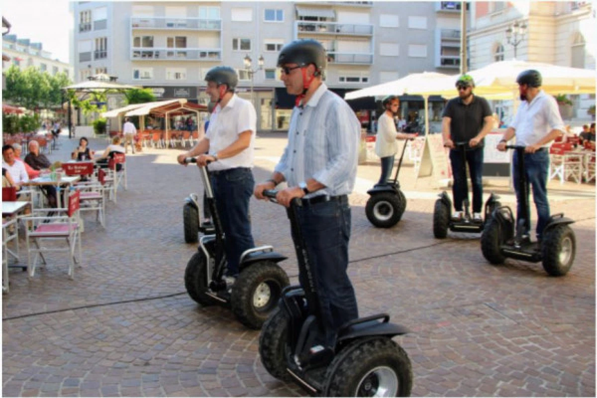 City Tour Segway 1h00 - Chambéry - Bonjour Fun