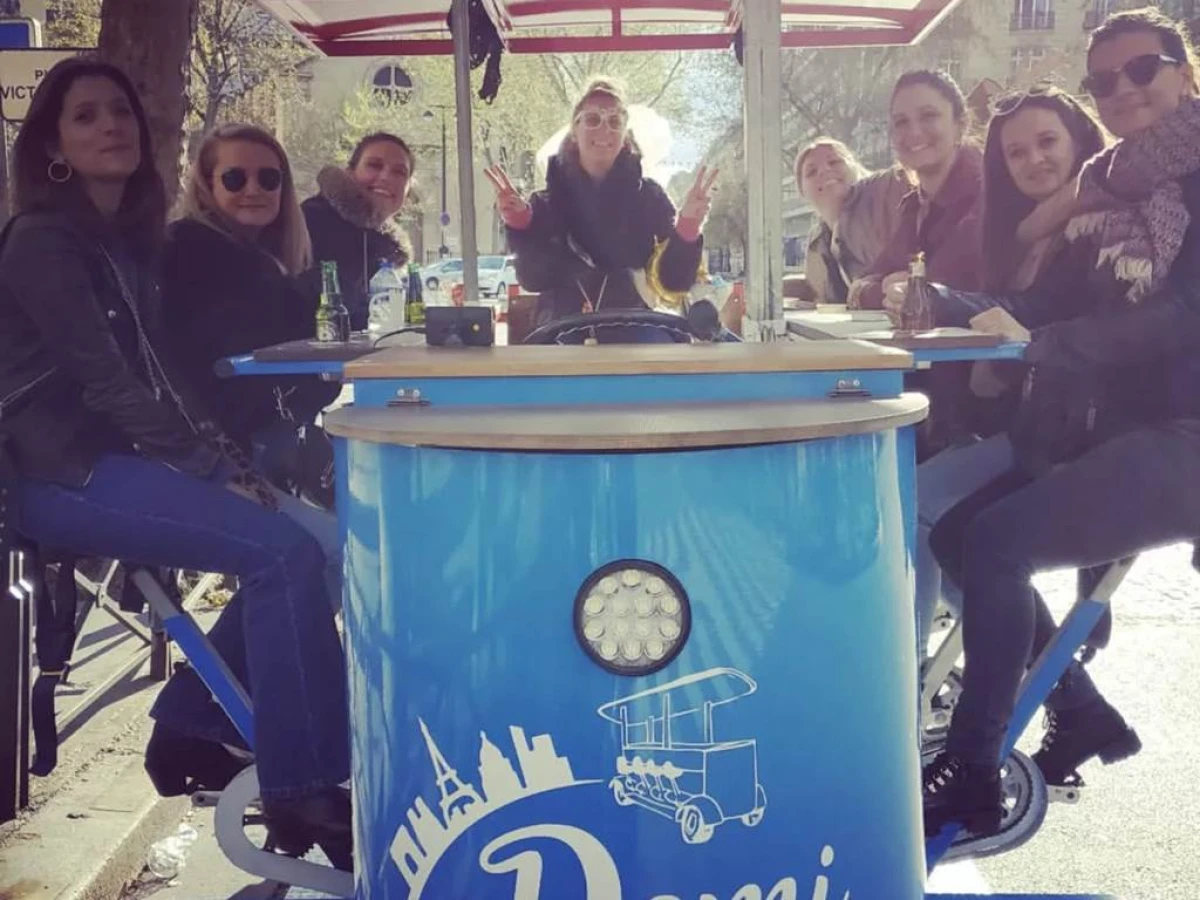 Crazy Bike Bar Tour - 1h (2) - Bonjour Fun