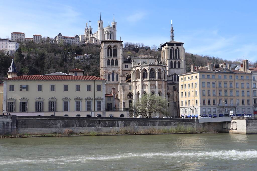 Croisière d'1h30 au cœur de Lyon - Bonjour Fun
