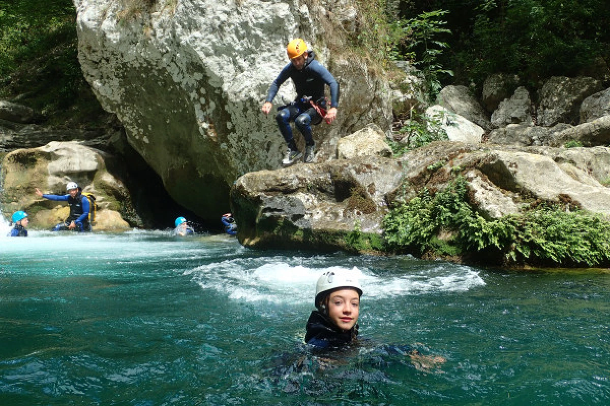 Half day Canyoning and Abseiling - Gorges du Loup - Bonjour Fun