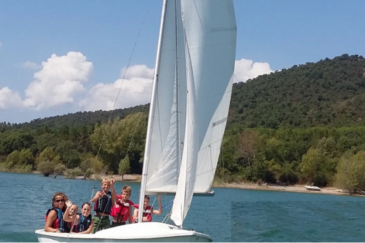 Dinghy Fun Camp - Child course 1 week - Bonjour Fun