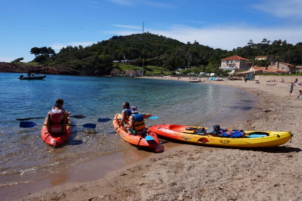 Paddle - Kayak Rental - Corniche d'Or - Bonjour Fun