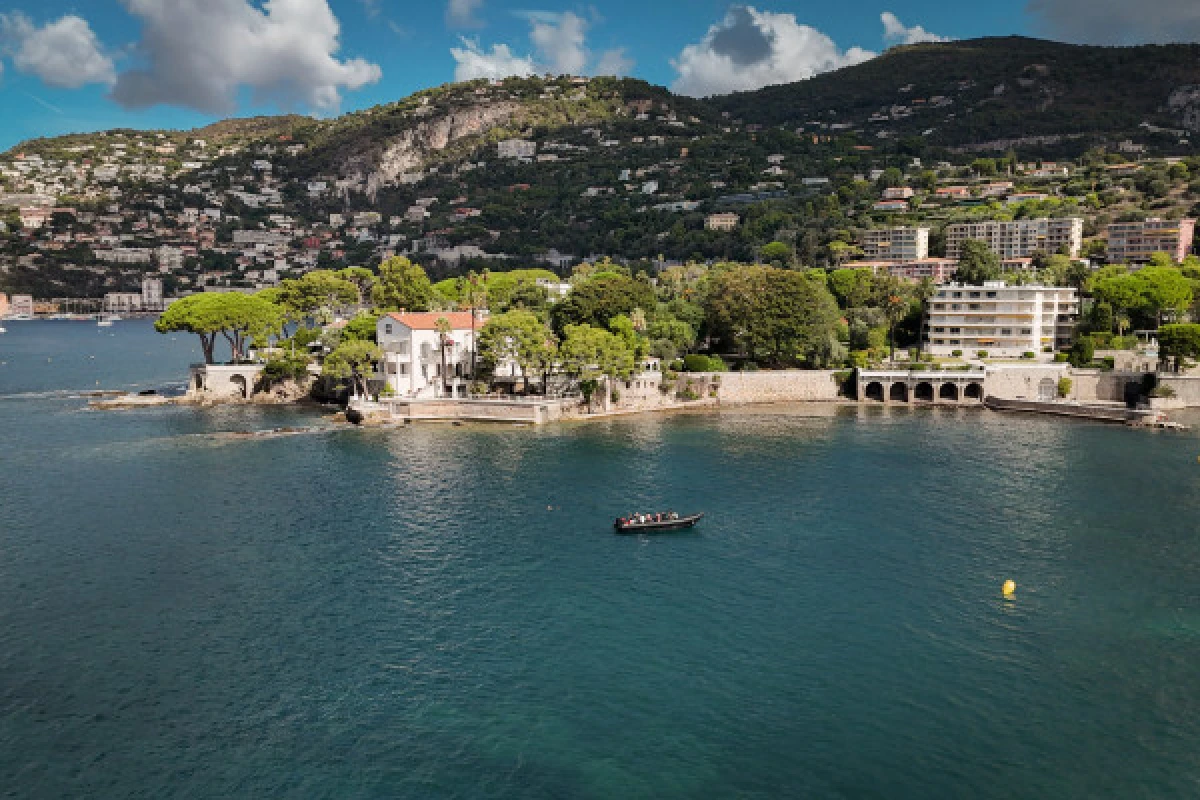 Excursion 1h30 - Nice/St Jean Cap Ferrat - Bonjour Fun