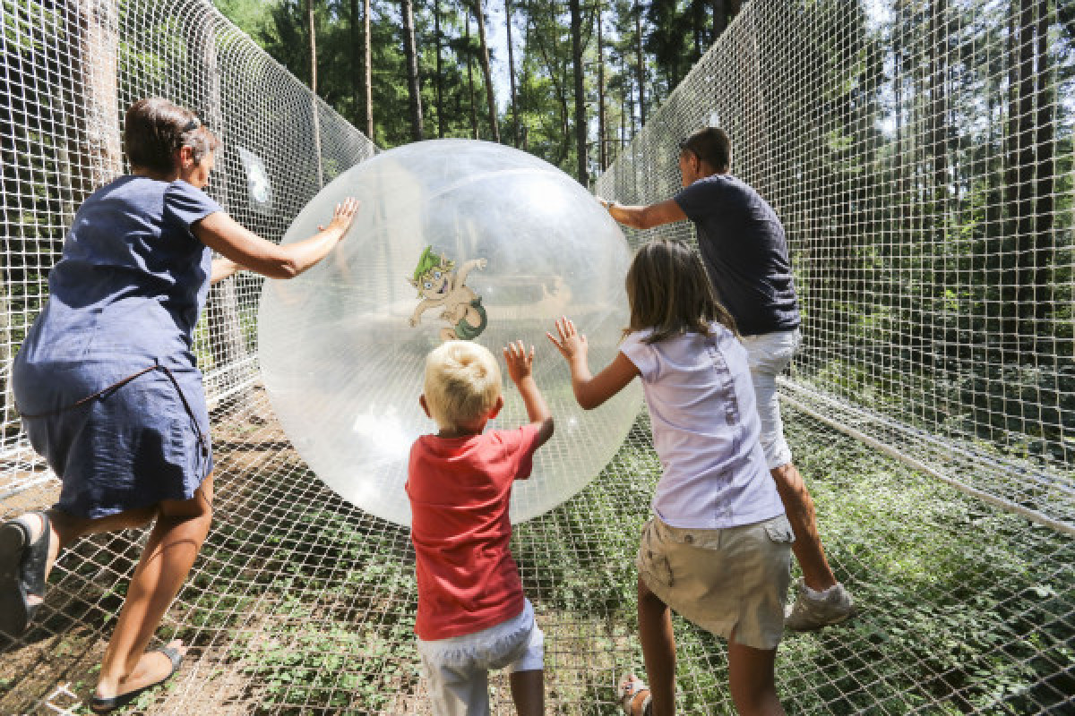 Fleckenstein, the Castle of Challenges®. - Bonjour Fun