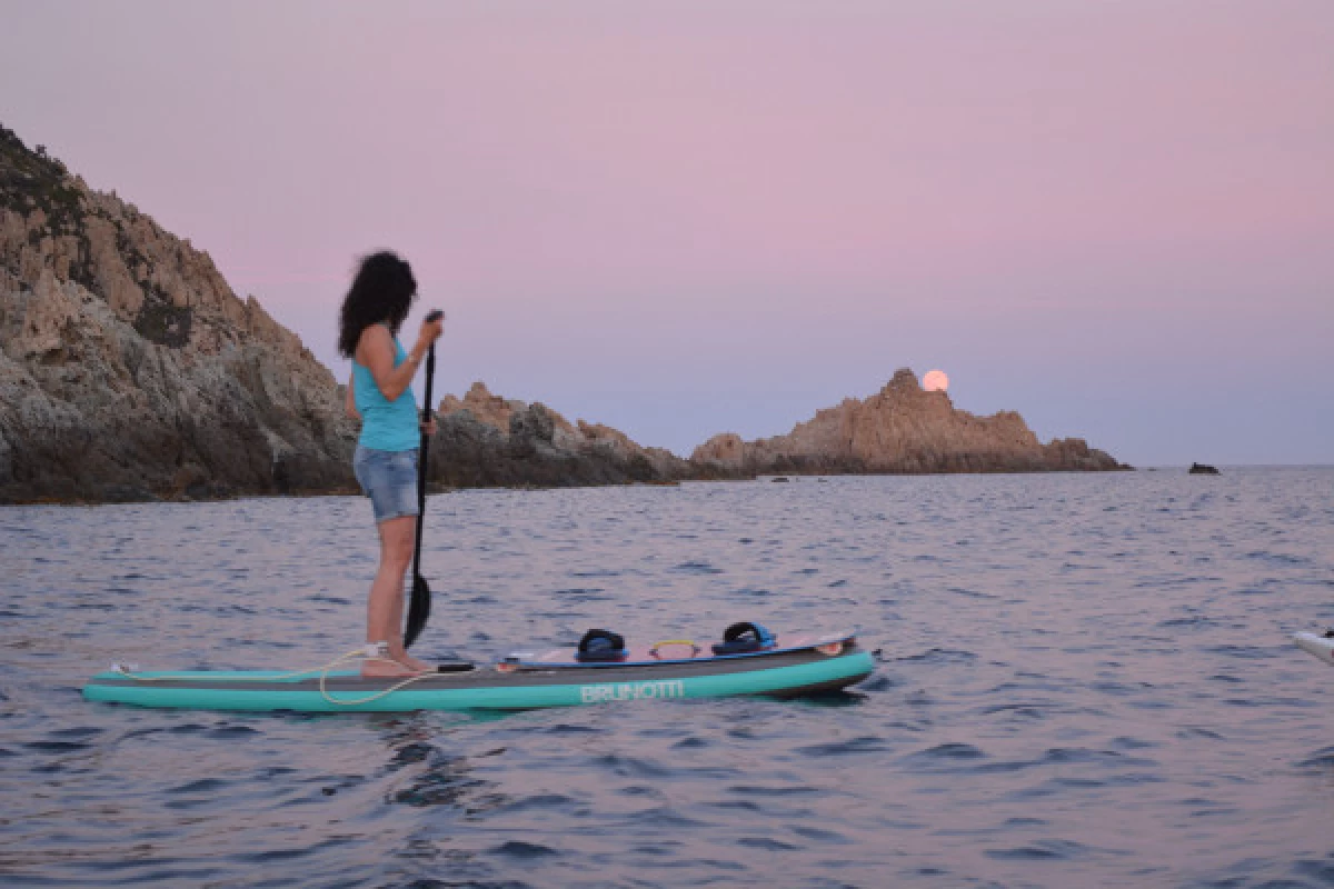 Fullmoon PEPS in sea kayak "exceptional TRIP" - Bonjour Fun