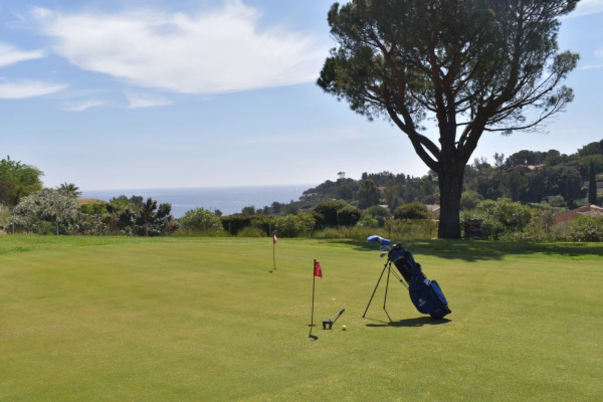 Green Fee - Golf Agay (Saint-Raphaël) - Bonjour Fun