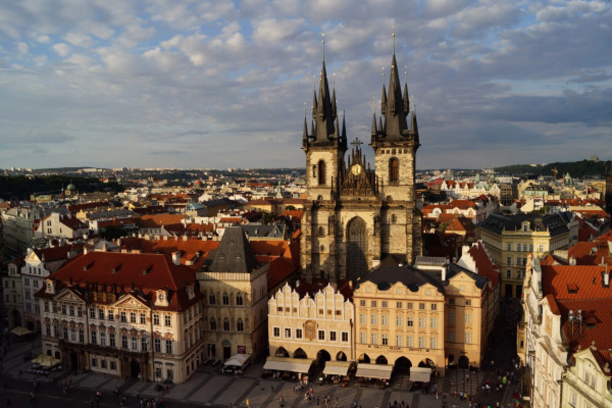 HEN PARTY CITY CHALLENGE PRAGUE - Bonjour Fun