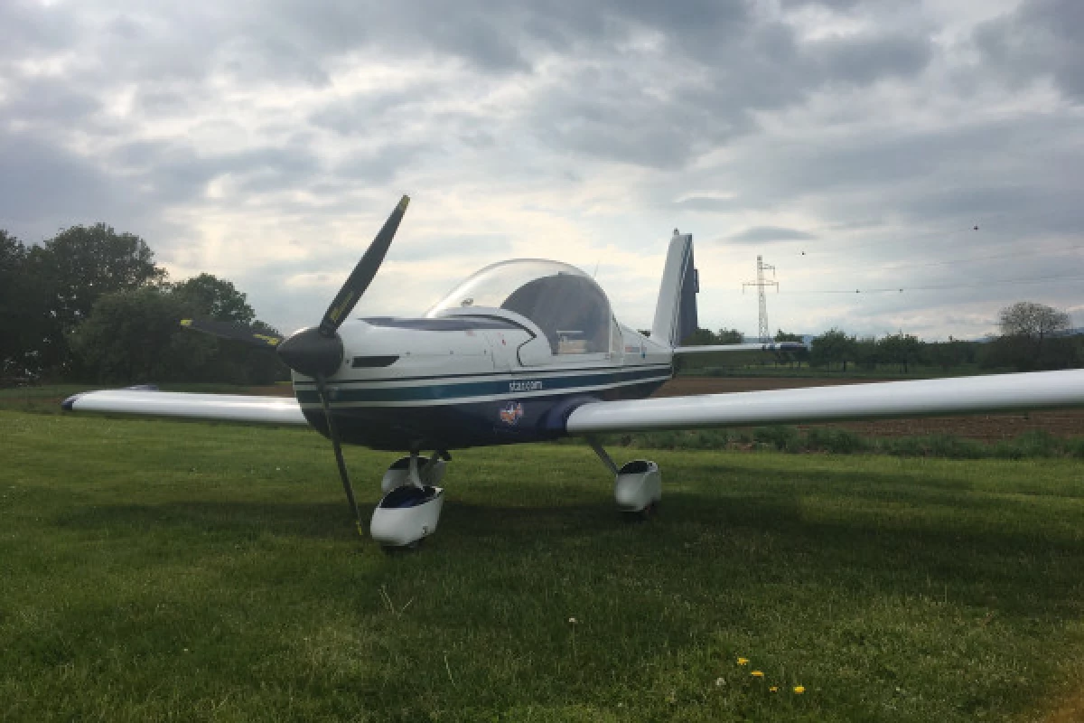 Introduction to multi-axis microlight flying - Bonjour Fun