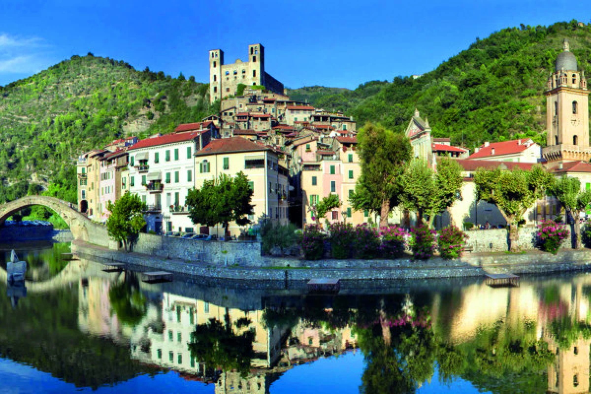 ITALIAN MARKET Small-Group Tour - Bonjour Fun