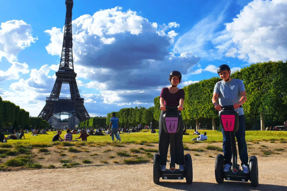 Paris Express Segway Tour - Bonjour Fun