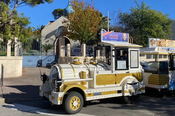 Commented tour in a Touristic Train - Saint Raphaël - Bonjour Fun