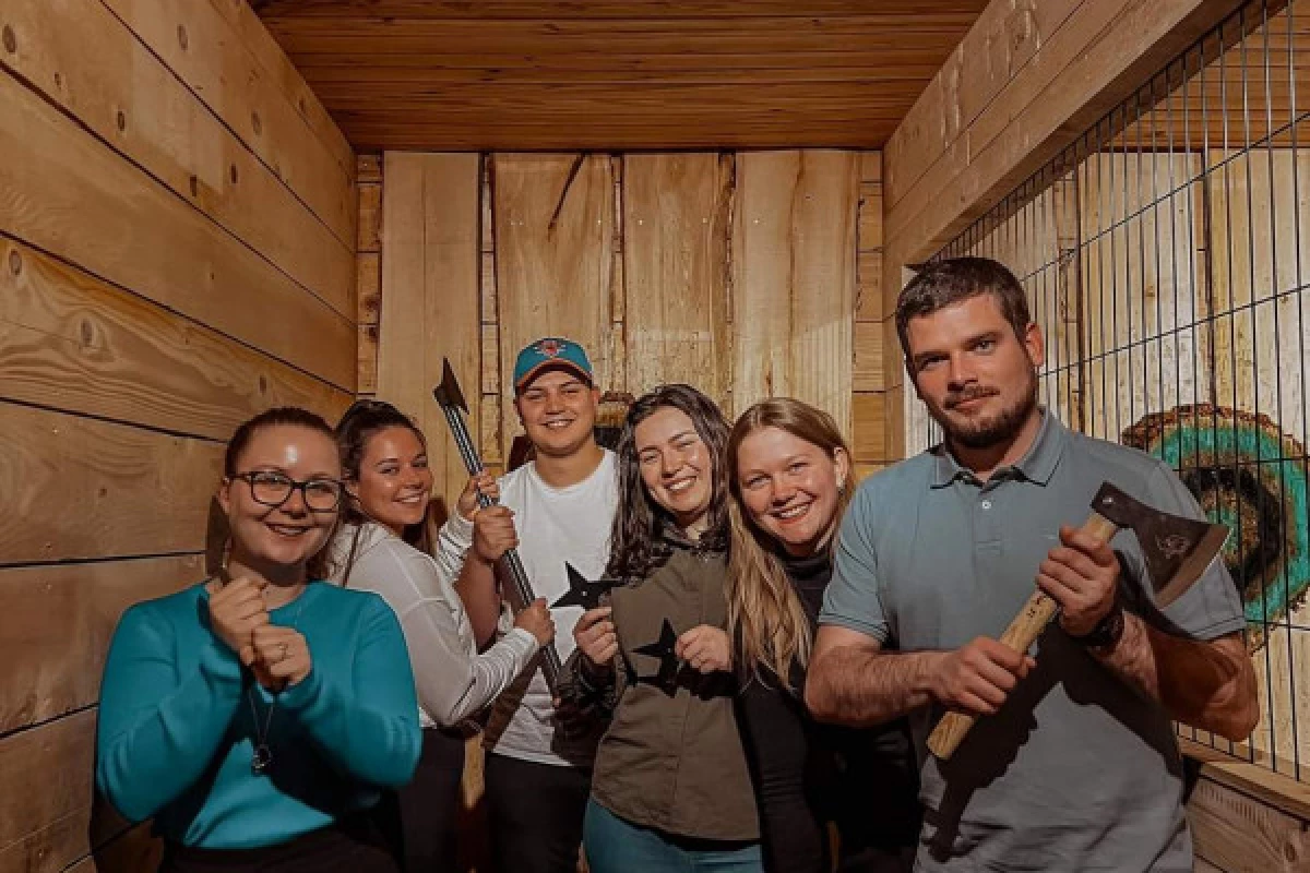 Le Pivert - Axe Throwing - Saint Raphaël - Bonjour Fun