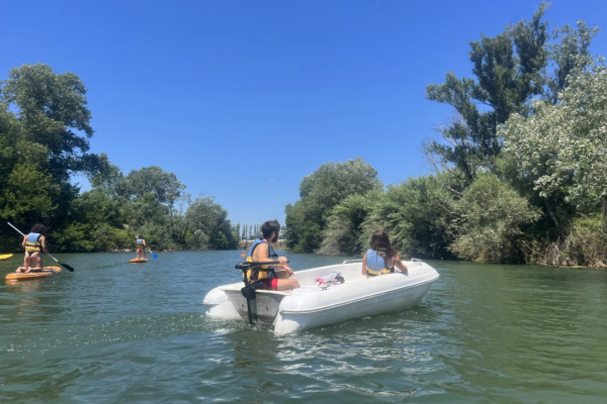 Electric boat rental without licence - Fréjus - Bonjour Fun