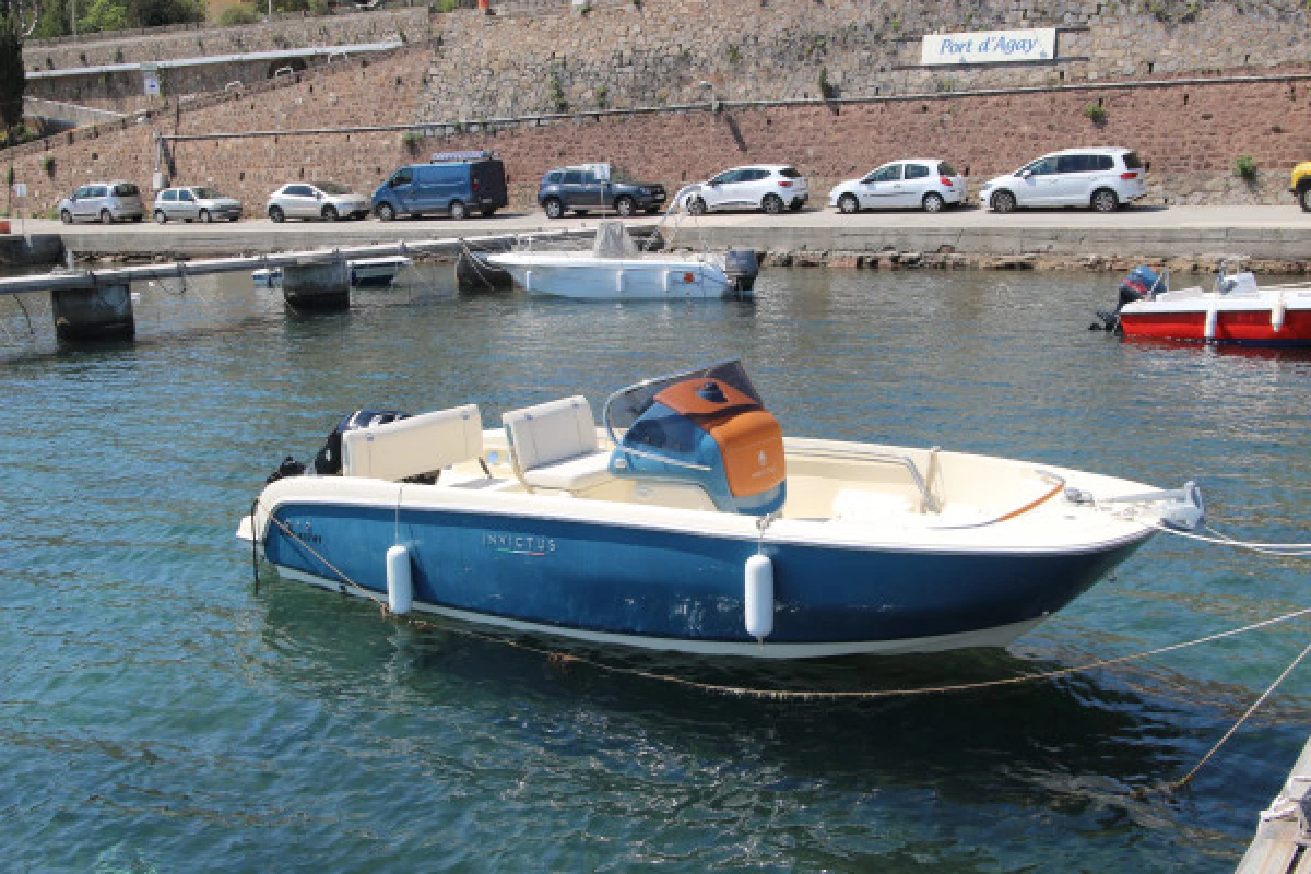 Boat rental - Invictus 200FX (115CV) - Agay - Bonjour Fun