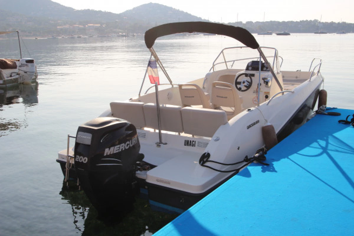 Boat rental - Quicksilver 675 (200CV) - Agay - Bonjour Fun