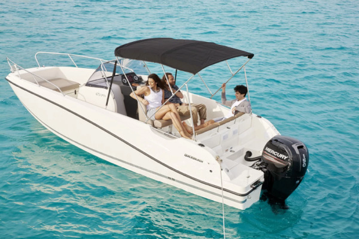 Rental Open Invictus 190Fx (6 people) - Bonjour Fun