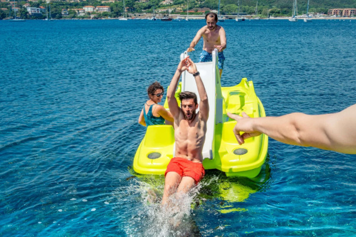 Pedal boat rental 1H AGAY - Bonjour Fun