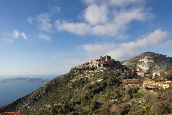 Mini Perfume Workshop in EZE between Nice & Monaco - Bonjour Fun