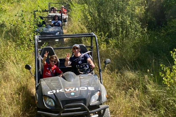 Eco-responsible discovery tour in electric Buggies - Bonjour Fun