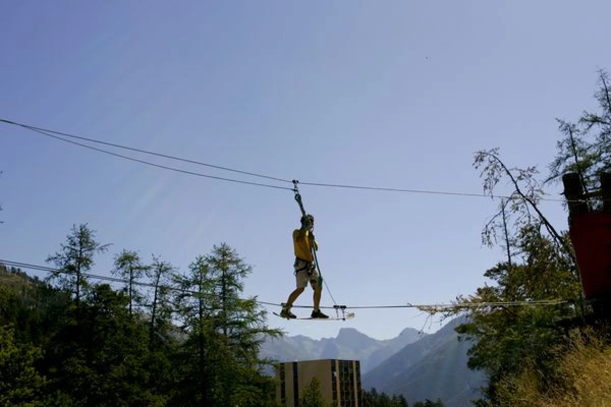 Colmiane Forest Adventure course - BEST OFFER - Bonjour Fun