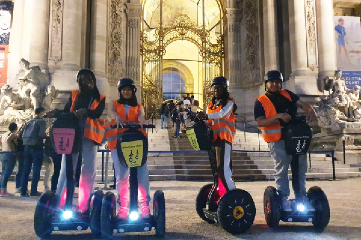 Paris By Night Segway tour - Bonjour Fun