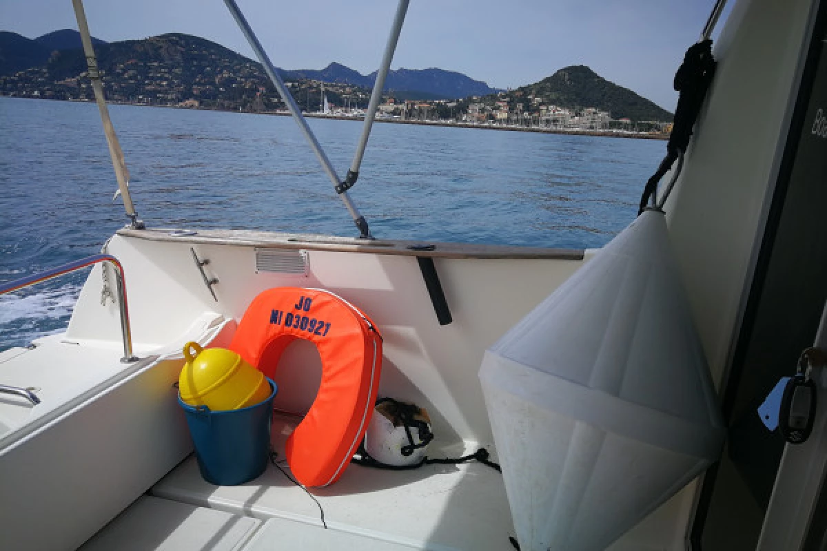 Boat Licence in Cannes - La - Bocca - Bonjour Fun