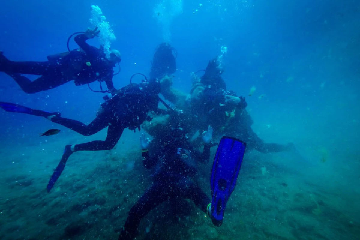 First dive without certificate - Saint-Raphaël - Bonjour Fun