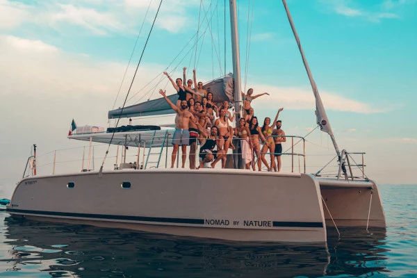 PRIVATE Catamaran trip - full day + nautical activities - Bonjour Fun