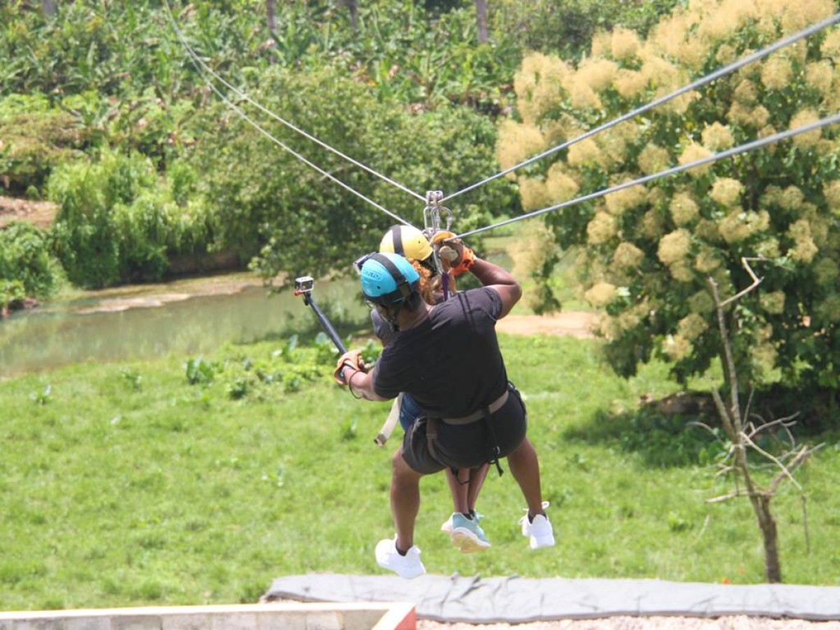 Punta Cana Zpline Adventure - Bonjour Fun
