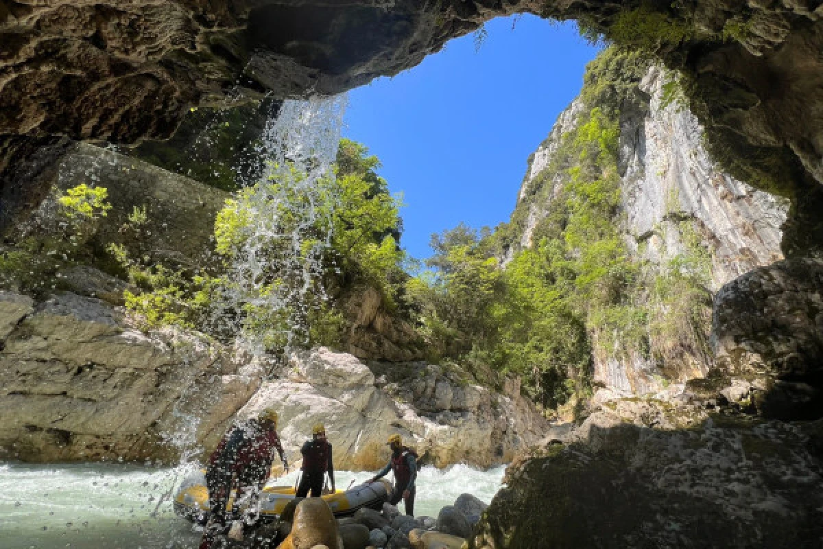 Rafting Gorges de la Vésubie | Vésubie - Bonjour Fun