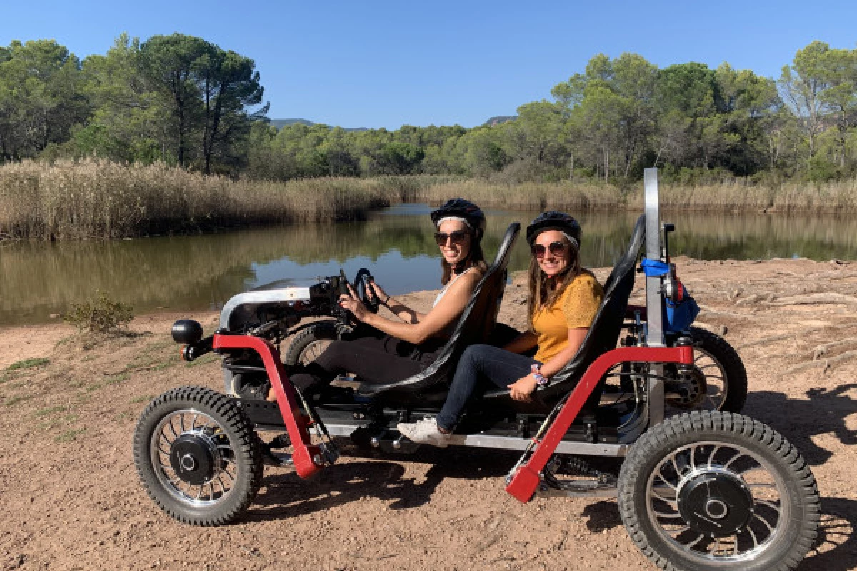 Electric Swincar ride - Buggy ride in the forest - Bonjour Fun