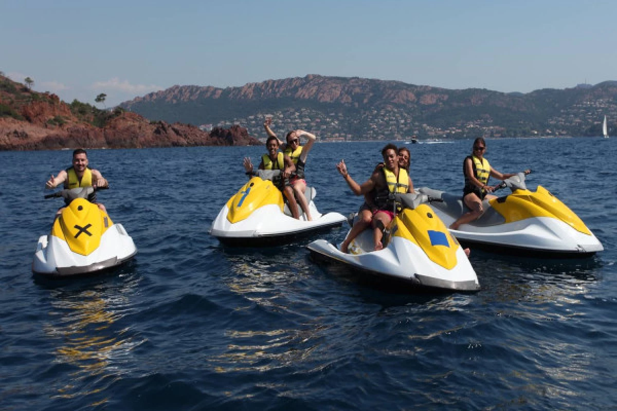 Jet ski tour - 2h PROMO - Bonjour Fun