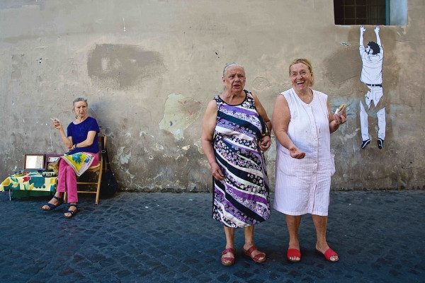 Rome by Day, Street Photography Tour - Bonjour Fun
