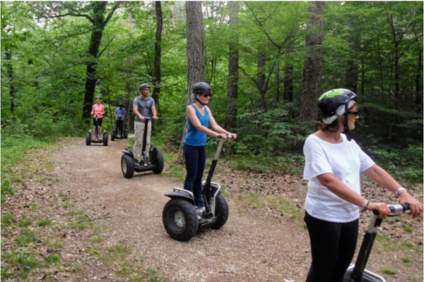 Segway tour 2h00 - Aix les Bains - Bonjour Fun