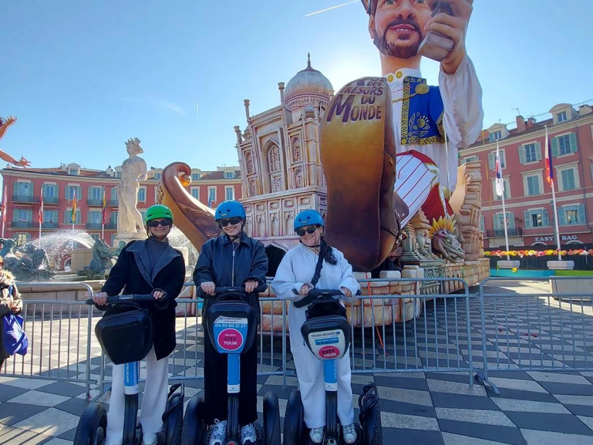 SEGWAY TOUR CARNIVAL - 1H - Bonjour Fun