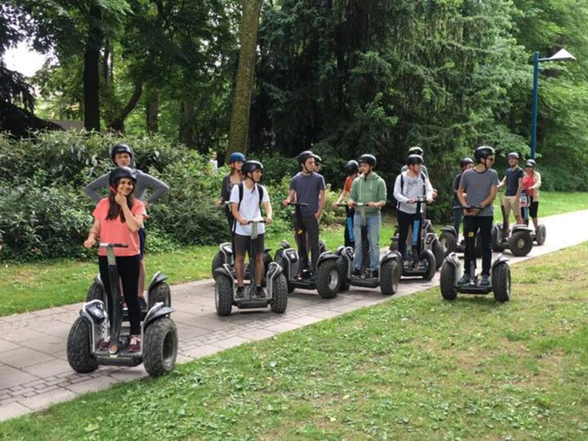 SEGWAY TOUR - FUN IN THE CITY - Bonjour Fun