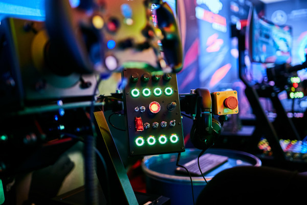 Sim-Racing Simulator MOTION - Bonjour Fun