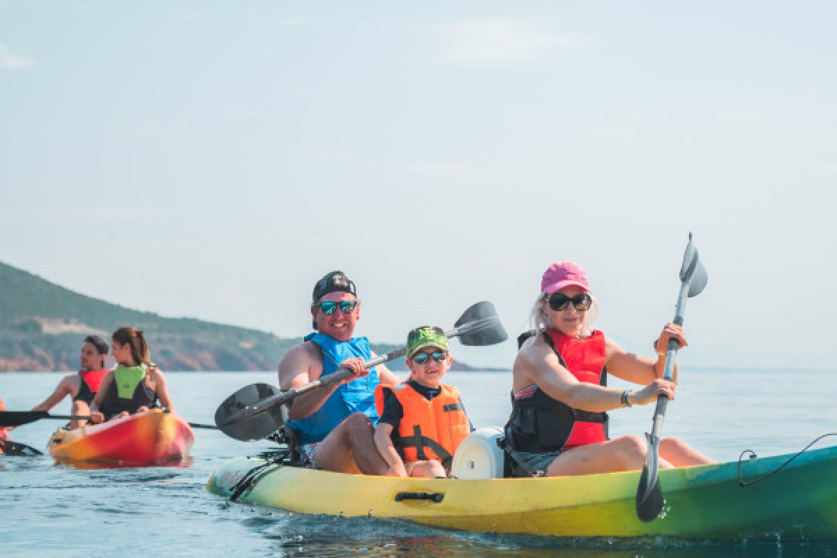 Accompanied outing by Kayak - Bonjour Fun