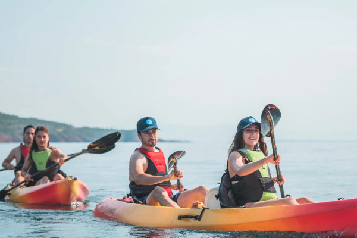 Accompanied outing by Kayak - Bonjour Fun