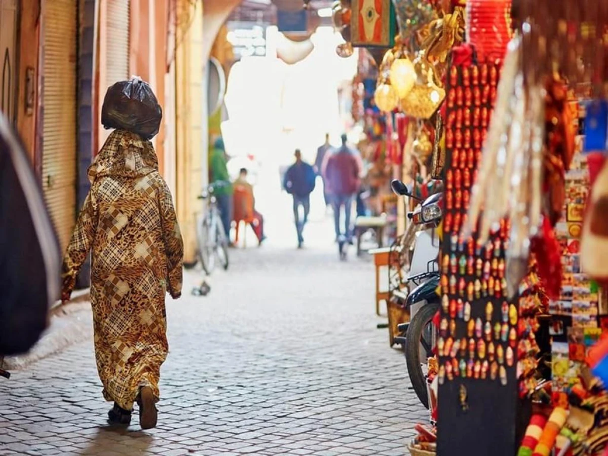 Souks Shopping Tours - Bonjour Fun