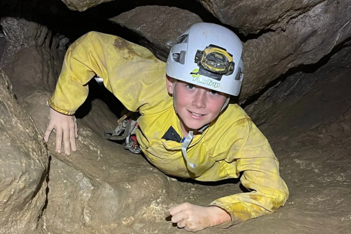 Speleology - Cave of La Mescla - Bonjour Fun