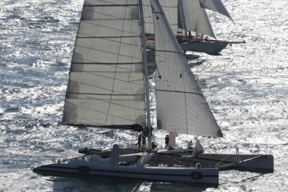 Follow Saint Tropez Sailing Regatta in a Catamaran - Bonjour Fun