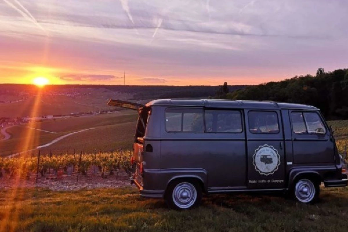 Sunset Champagne Tour from Epernay - Bonjour Fun